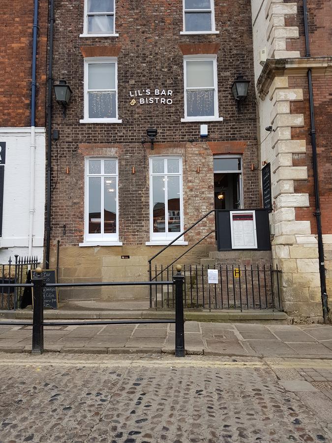 Lil'S Bar And Bistro Hotel York Exterior foto